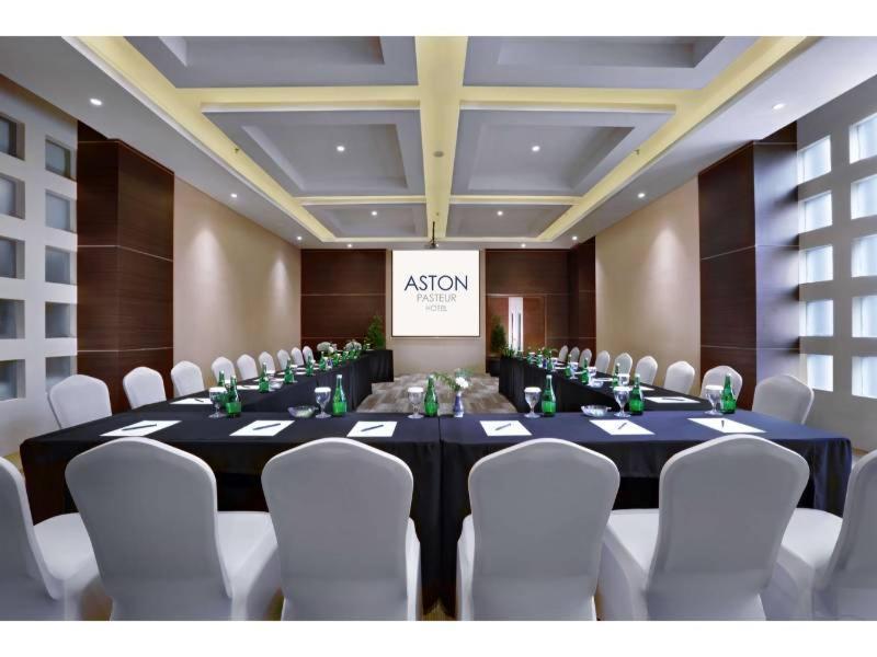 Aston Pasteur Bandung Exterior foto