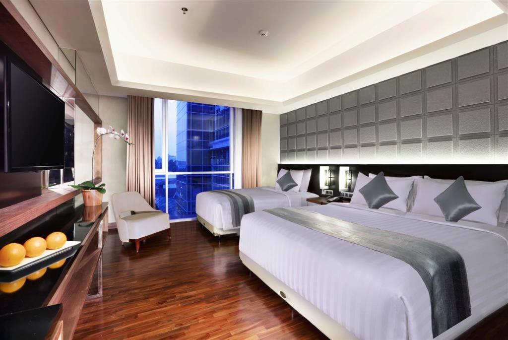 Aston Pasteur Bandung Exterior foto